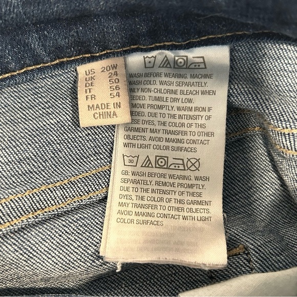 LOGO By Lori Goldstein Women’s Denim Jeans Boyfriend Cut, Plus Size 20W - Picture 5 of 5